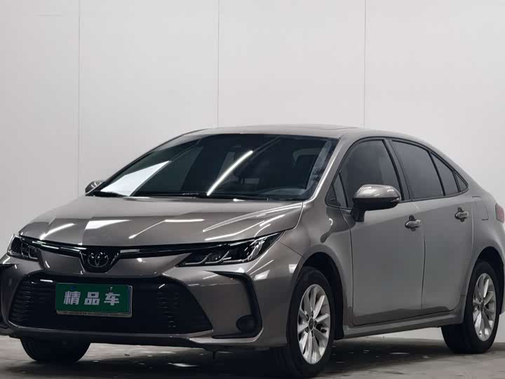 Фото 1 - Toyota Corolla