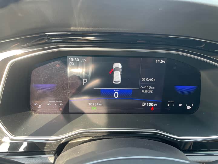 Фото 17 - Volkswagen Sagitar L