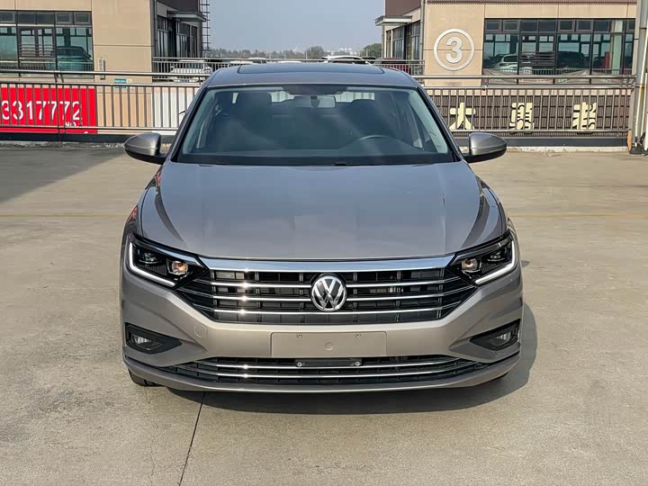 Фото 2 - Volkswagen Sagitar L