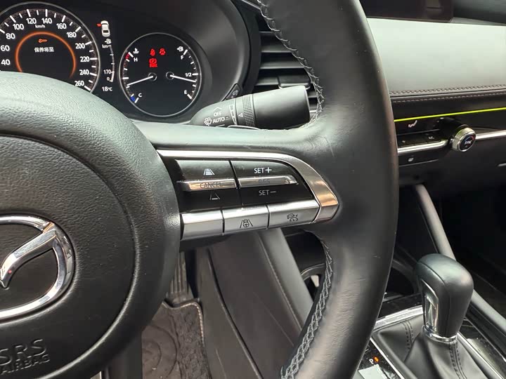 Фото 17 - Mazda 3 (Axela)