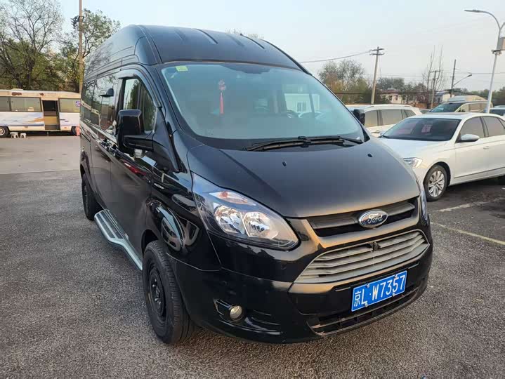 Фото 2 - Ford Transit