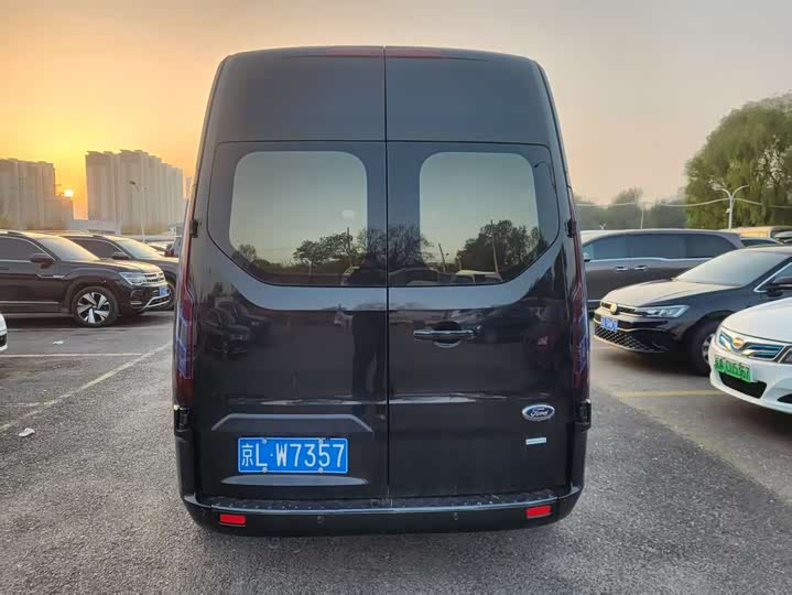 Фото 5 - Ford Transit