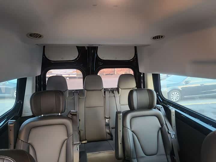 Фото 8 - Ford Transit