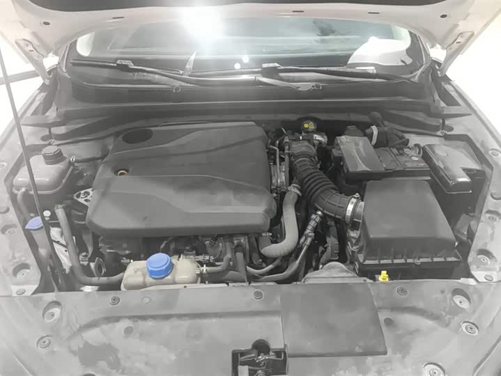 Фото 10 - Changan Eado Plus