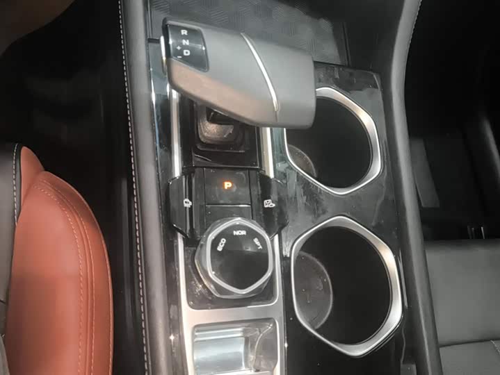 Фото 16 - Changan Eado Plus