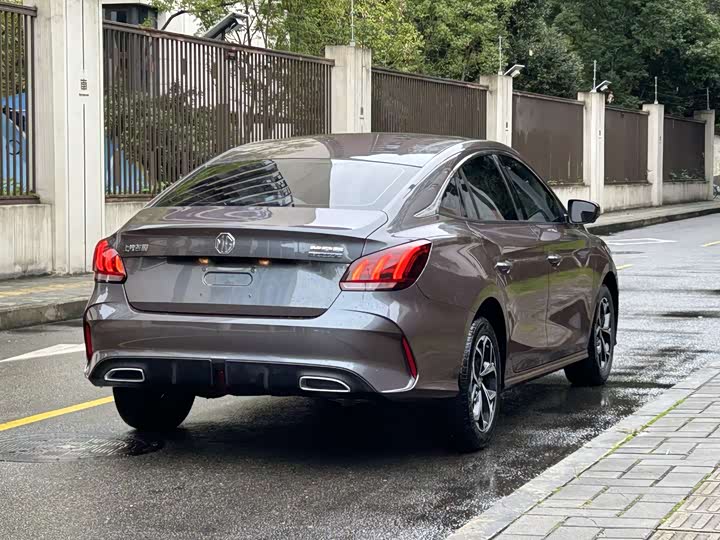 Фото 27 - MG Motor 5