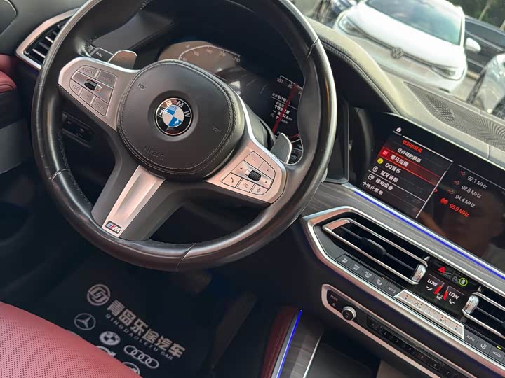 Фото 14 - BMW X5