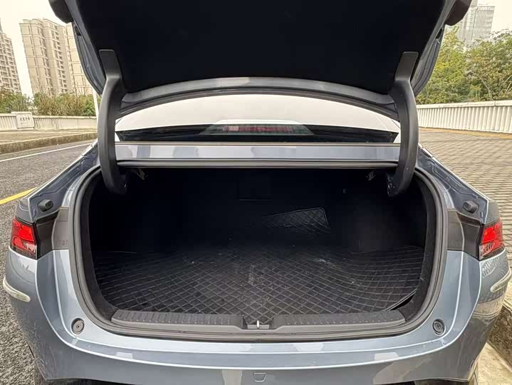 Фото 14 - XPeng P5