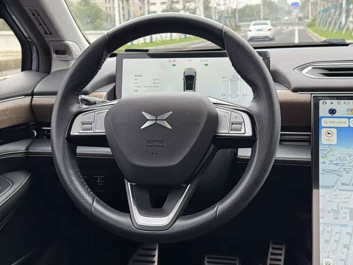 Фото 8 - XPeng P5