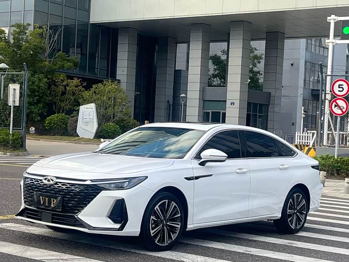 Фото 1 - Chery Arrizo 8