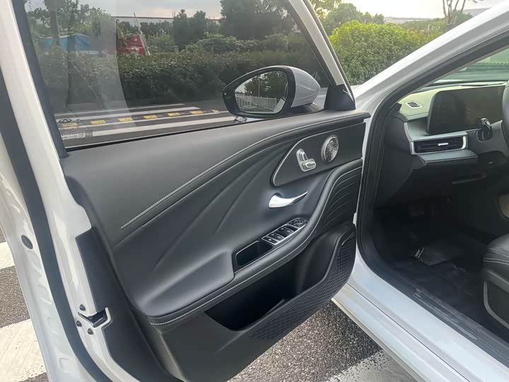 Фото 3 - Chery Arrizo 8