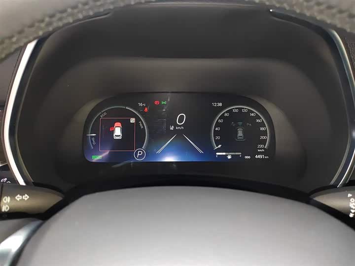 Фото 12 - Toyota Crown Kluger