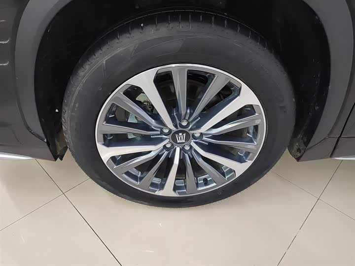 Фото 23 - Toyota Crown Kluger