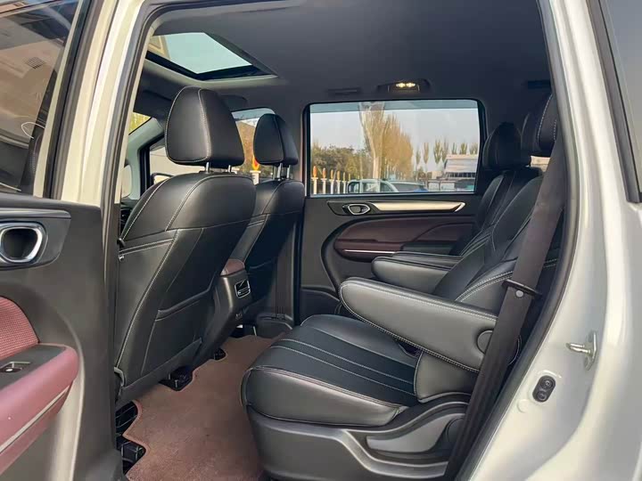 Фото 5 - GAC Trumpchi M6