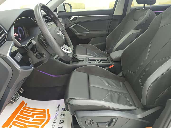 Фото 11 - Audi Q3 Sportback