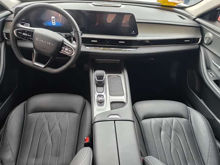 Фото 6 - Chery Arrizo 8