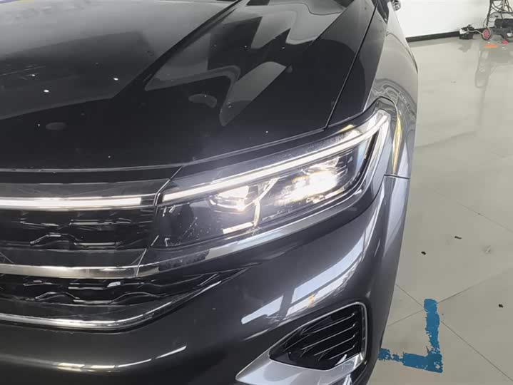 Фото 5 - Volkswagen Talagon