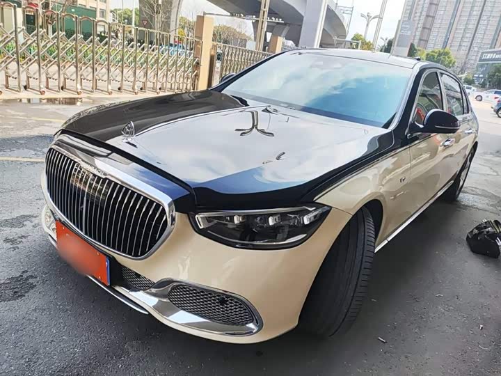 Фото 1 - Mercedes-Benz Maybach S-Class