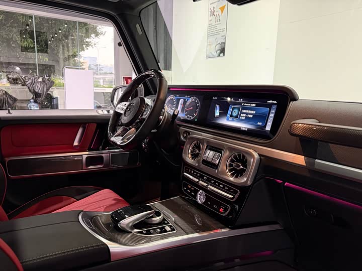 Фото 22 - Mercedes-Benz G-Class AMG