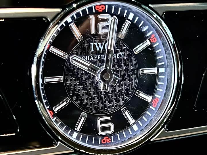 Фото 28 - Mercedes-Benz G-Class AMG