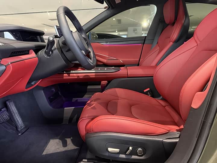 Фото 4 - Xiaomi SU7