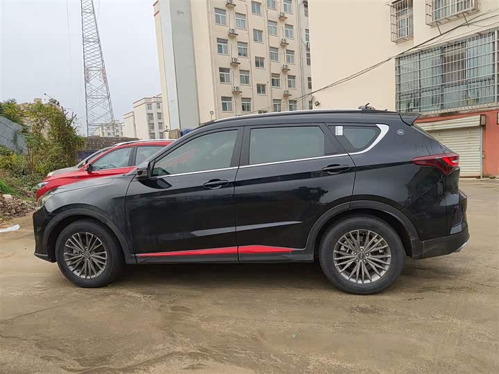 Фото 5 - Jetour X70