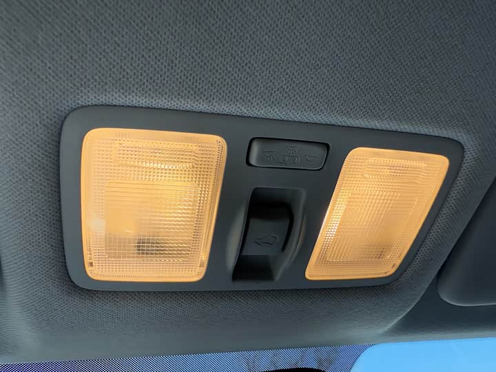 Фото 15 - Kia Pegas