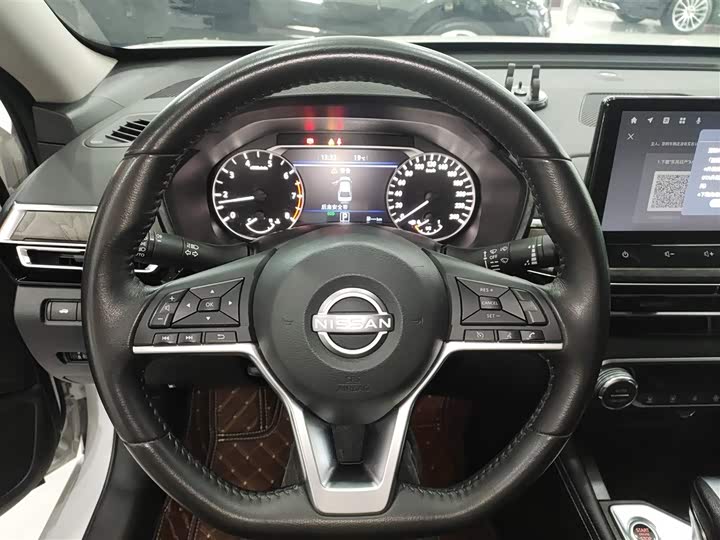 Фото 11 - Nissan Teana