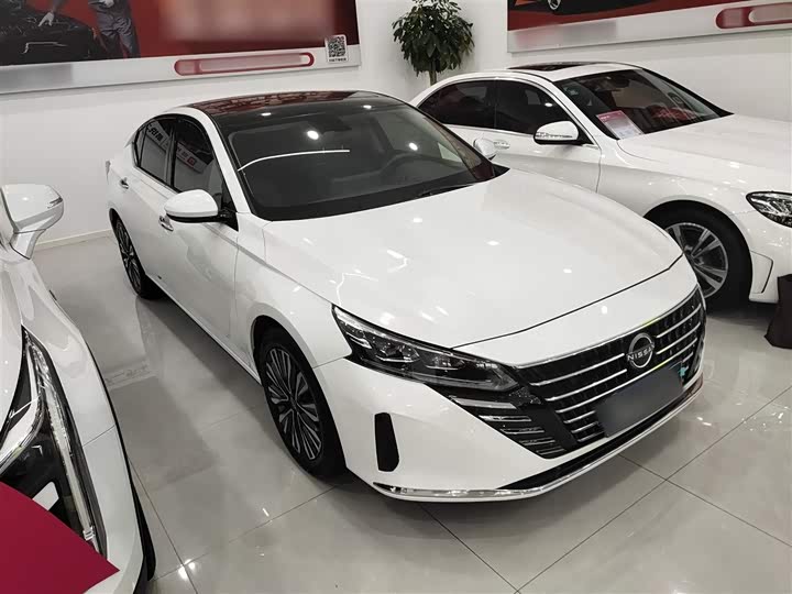 Фото 4 - Nissan Teana