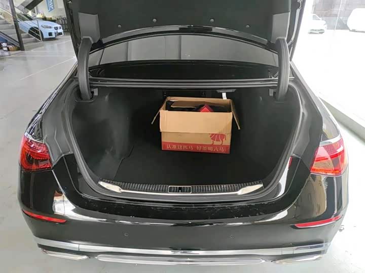 Фото 7 - Mercedes-Benz Maybach S-Class