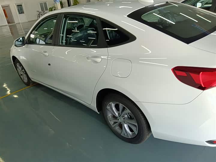 Фото 5 - Buick Verano