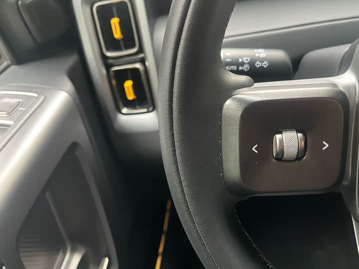 Фото 32 - Chery iCar V23