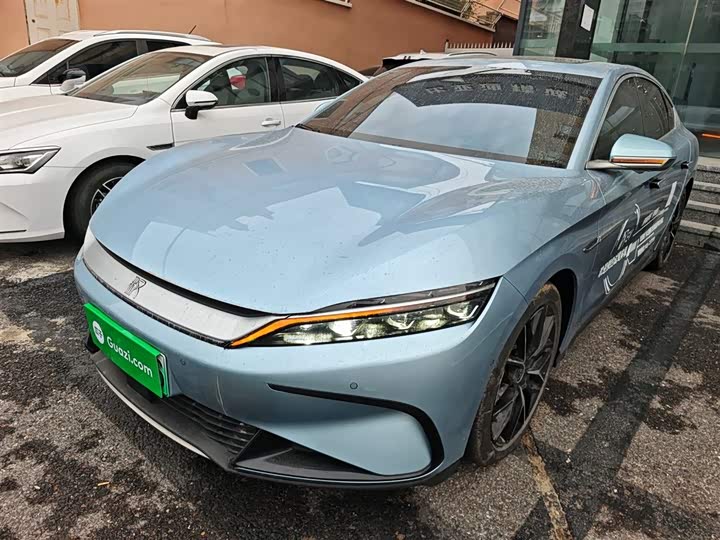 Фото 1 - BYD Han