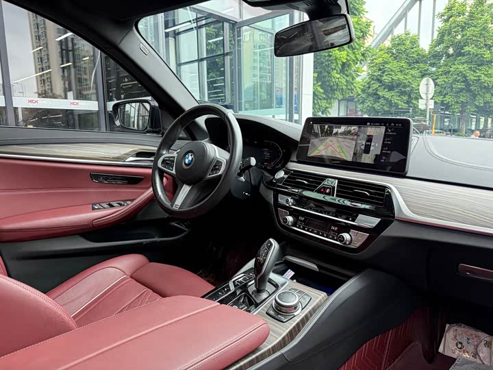 Фото 12 - BMW 5 Series