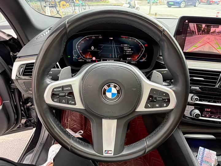 Фото 16 - BMW 5 Series