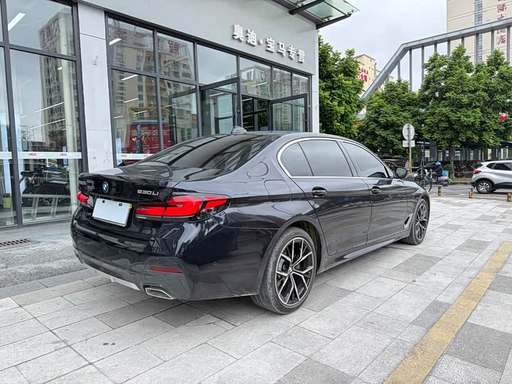 Фото 4 - BMW 5 Series