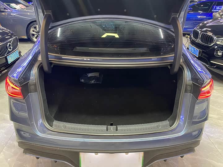 Фото 14 - Porsche Cayenne Hybrid