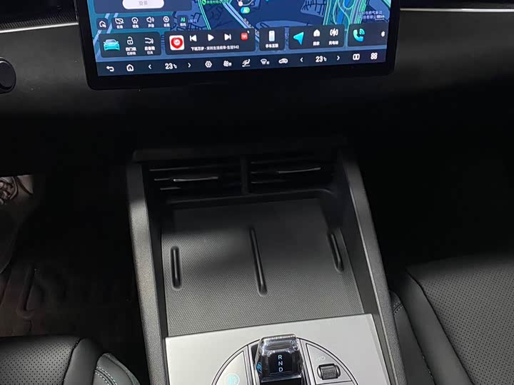 Фото 8 - Porsche Cayenne Hybrid