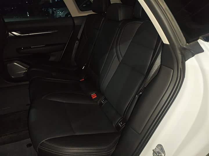 Фото 17 - Zeekr 001