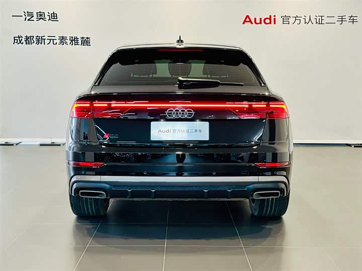 Фото 5 - Audi Q8