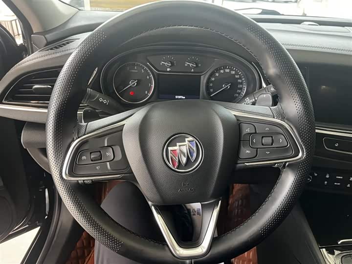 Фото 11 - Buick Regal