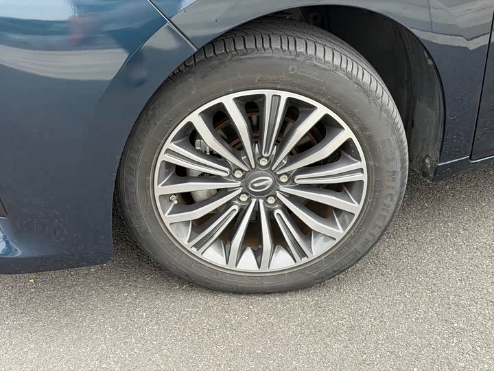 Фото 14 - GAC Trumpchi M6