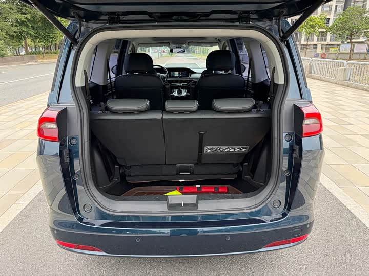 Фото 17 - GAC Trumpchi M6