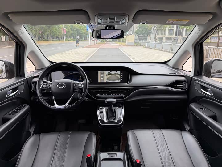 Фото 9 - GAC Trumpchi M6