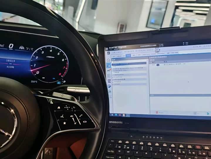 Фото 8 - Mercedes-Benz Maybach S-Class