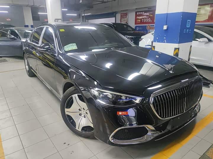 Фото 3 - Mercedes-Benz Maybach S-Class