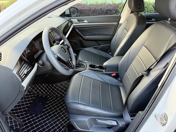 Фото 4 - Volkswagen Lavida