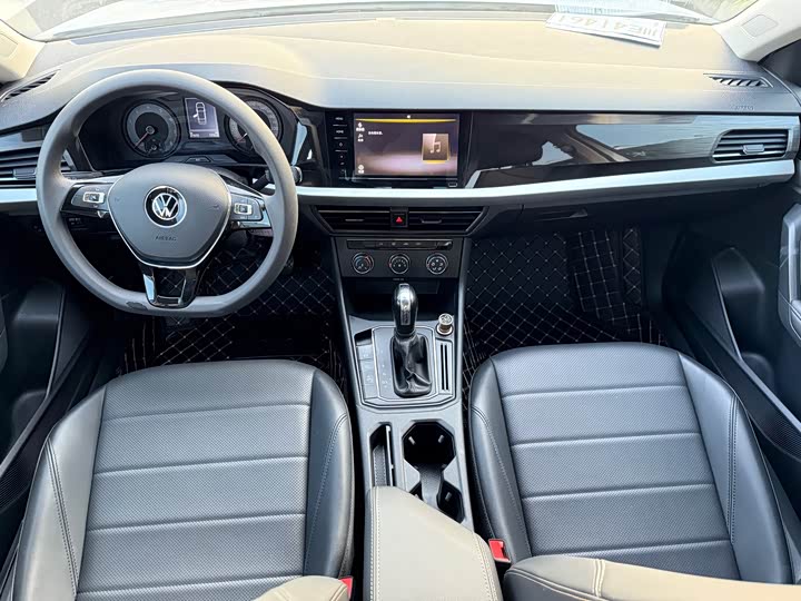 Фото 5 - Volkswagen Lavida