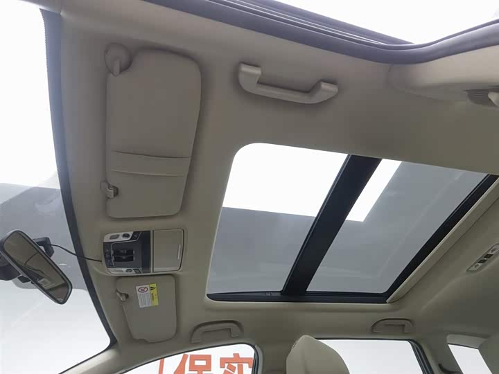 Фото 14 - Honda CR-V