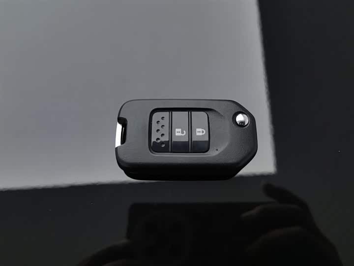 Фото 19 - Honda CR-V